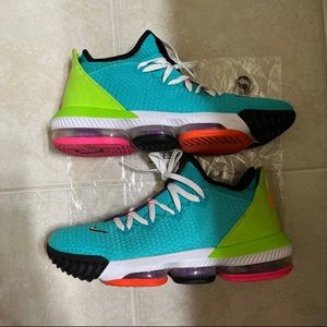 Lebron 16 Low ‘Air Max Trainer’